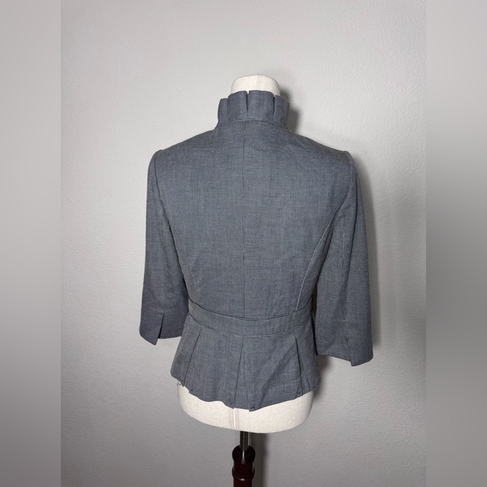 White House Black Market Tweed Black/Gray Ruffled Blazer 3/4 Sleeves Fitted 8 - Picture 8 of 12